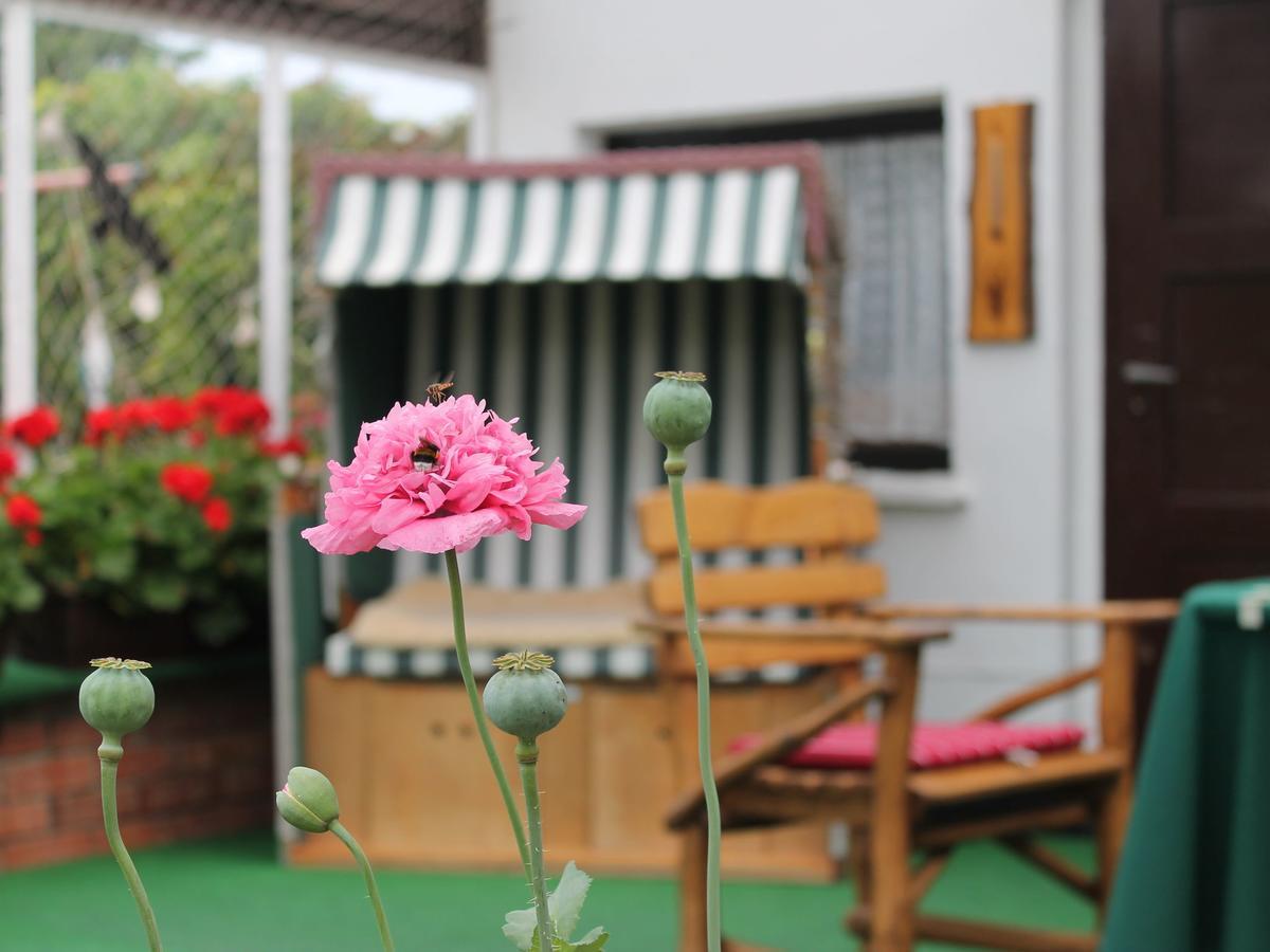 Apartment Rerik With Fenced Garden Exterior foto